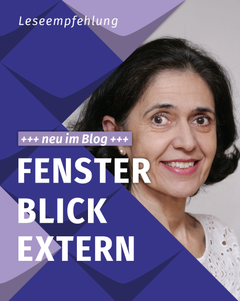 Ein Foto von einer Schwarzharigen Fraun neben vielen blauen und einigen rosanen kacheln der KSL