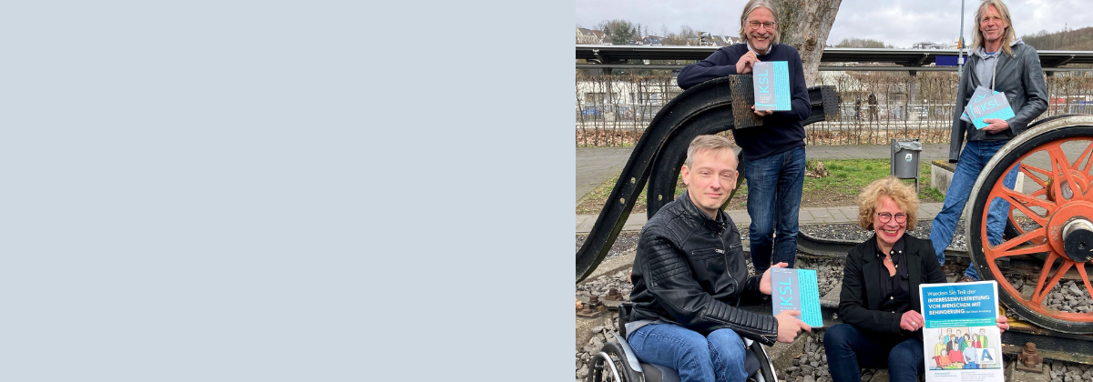 Übergabe Wegweiser Barrieredfreiheit an die Stadt Arnsberg. Übergabe Wegweiser Barrieredfreiheit an die Stadt Arnsberg.