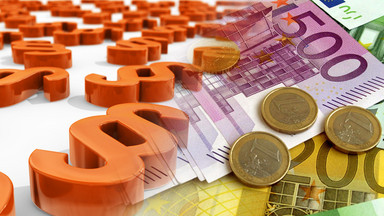 Fotocollage aus Paragraphensymbolen und Euroschein- bzw. Eurogeldstücken