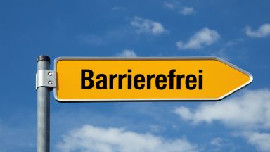 Bildquelle: Fotolia Straßenschild mit Überschrift "barrierefrei"