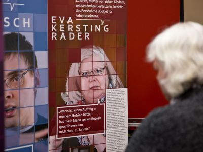 Immer wieder im Blick: die Wanderausstellung mit ihren informativen Beispielen.