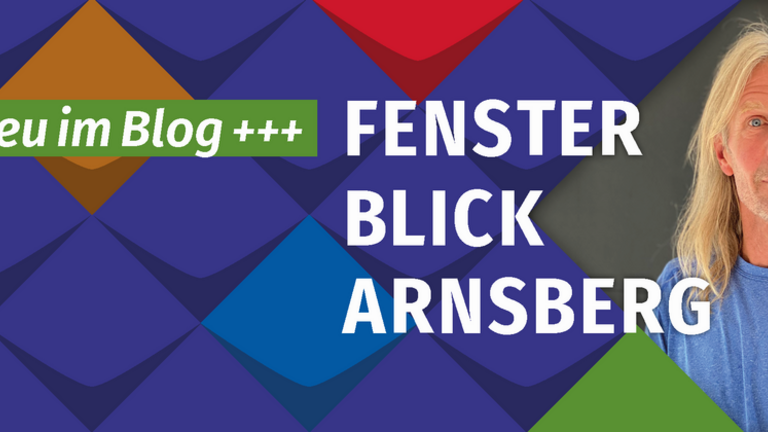 Neu im Blog steht auf bunten Kacheln der KSL.NRW/Portraitfoto von Andreas Tintrup/Fensterblick KSL.Arnsberg