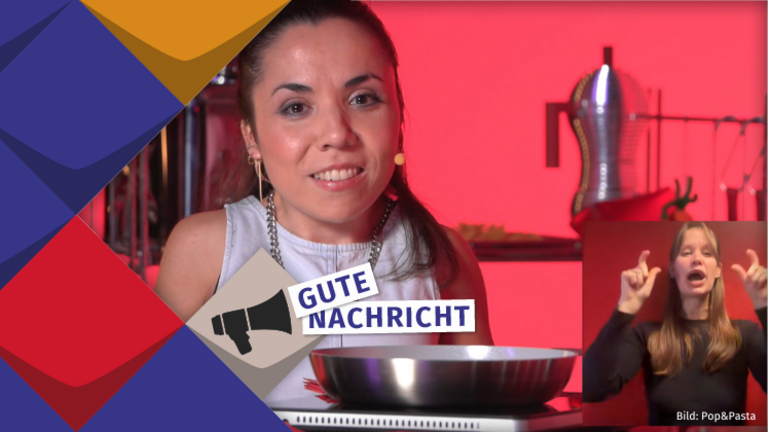 Eine gute Nachricht der KSL.NRW, die auf die neue Sendung „Pop&Pasta" verweist: Ein Foto mit der Moderatorin Saioa Alvarez/Sie sitzt frontal zur Kamera und lächelt freundlich. Sie trägt eine weiße ärmellose Bluse und eine Kette mit dem Schriftzug „Alles Allen“. Vor ihr steht eine Kochplatte mit einer Pfanne darauf, und verschiedene Kochutensilien sind auf dem Tisch verteilt. Im unteren rechten Bildbereich ist die Gebärdensprachdolmetscherin zu sehen, die mit lebhaften Handbewegungen das Gespräch übersetzt